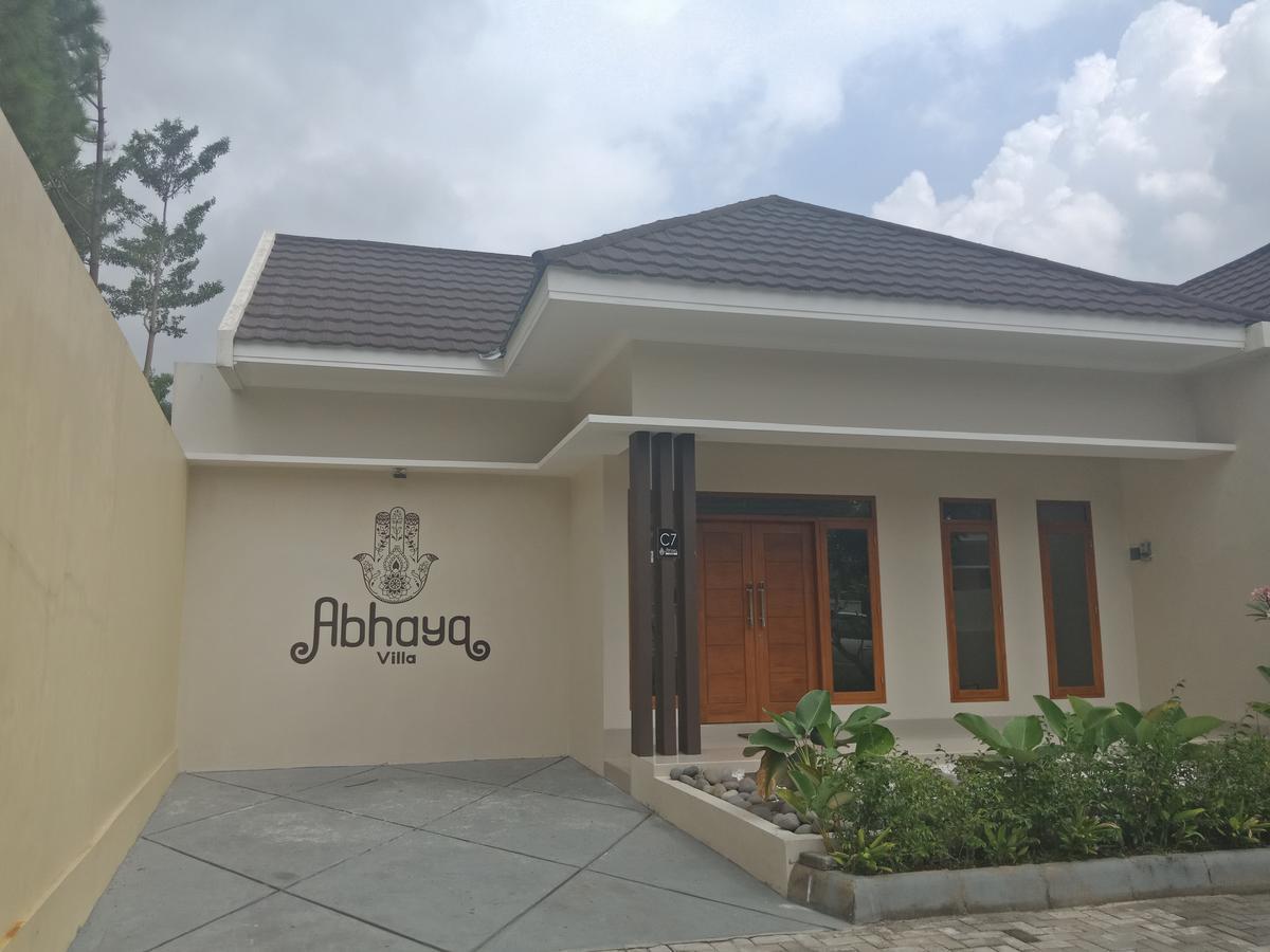 Abhaya Villa Wonosobo Exterior foto